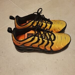 Nike Air Max Plus TN Yellow and Black Sneakers